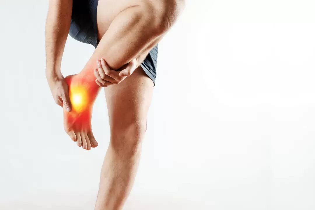 œdème conjoint et son traitement avec le stock de gel